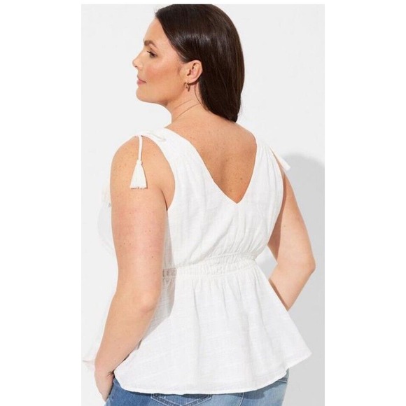 NEW - Torrid 4 Womens Plus Size 4X‎ White Empire Waist Lined Tank Top - Picture 7 of 16